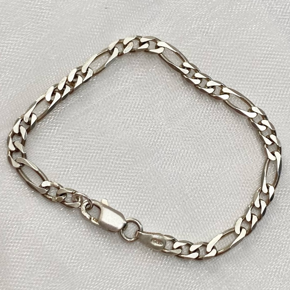 🌷🍃Sterling Silver Small 5 1/4” Figaro Link Chain w/ Lobster Claw Clasp🍃🌷